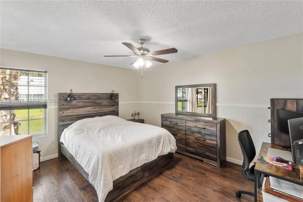 3839 Island Club Cir Lake Worth, FL 33462