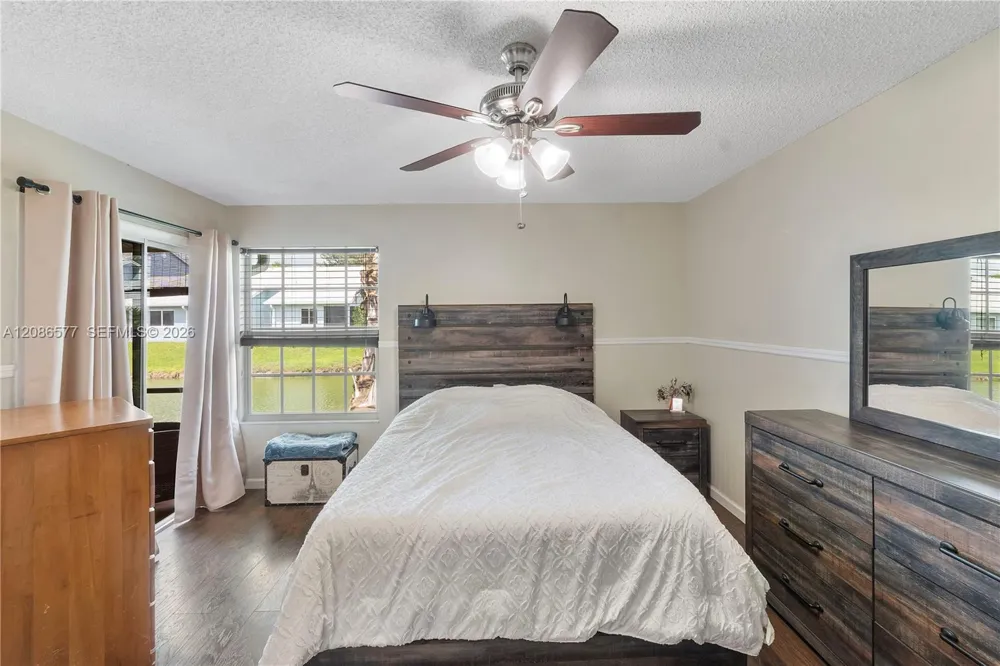 3839 Island Club Cir Lake Worth, FL 33462