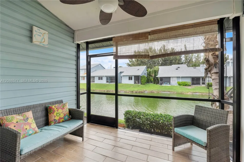 3839 Island Club Cir Lake Worth, FL 33462