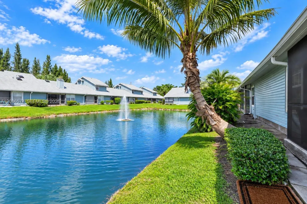 3839 Island Club Cir Lake Worth, FL 33462