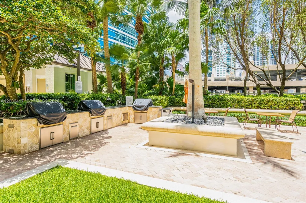 347 New River Dr E #2206 Fort Lauderdale, FL 33301