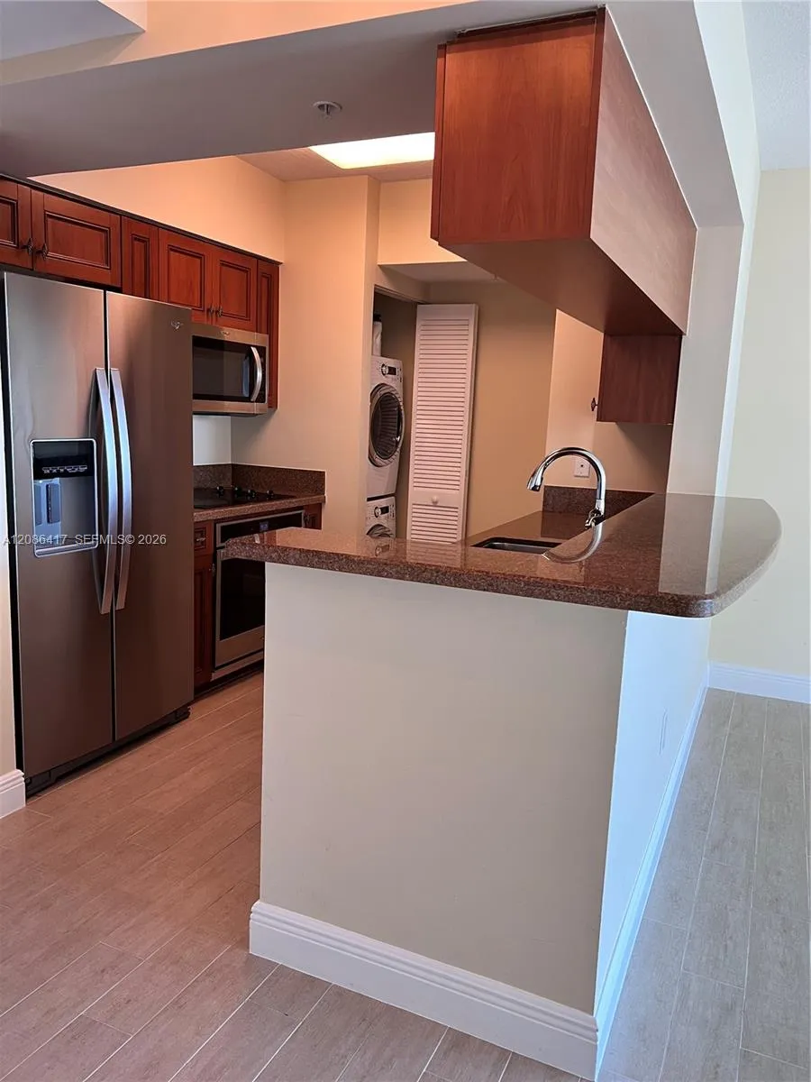347 New River Dr E #2206 Fort Lauderdale, FL 33301