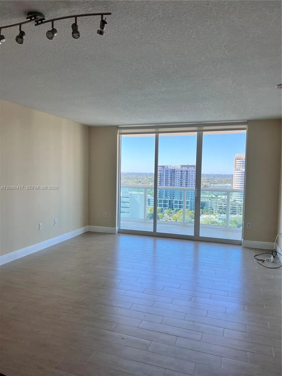 347 New River Dr E #2206 Fort Lauderdale, FL 33301