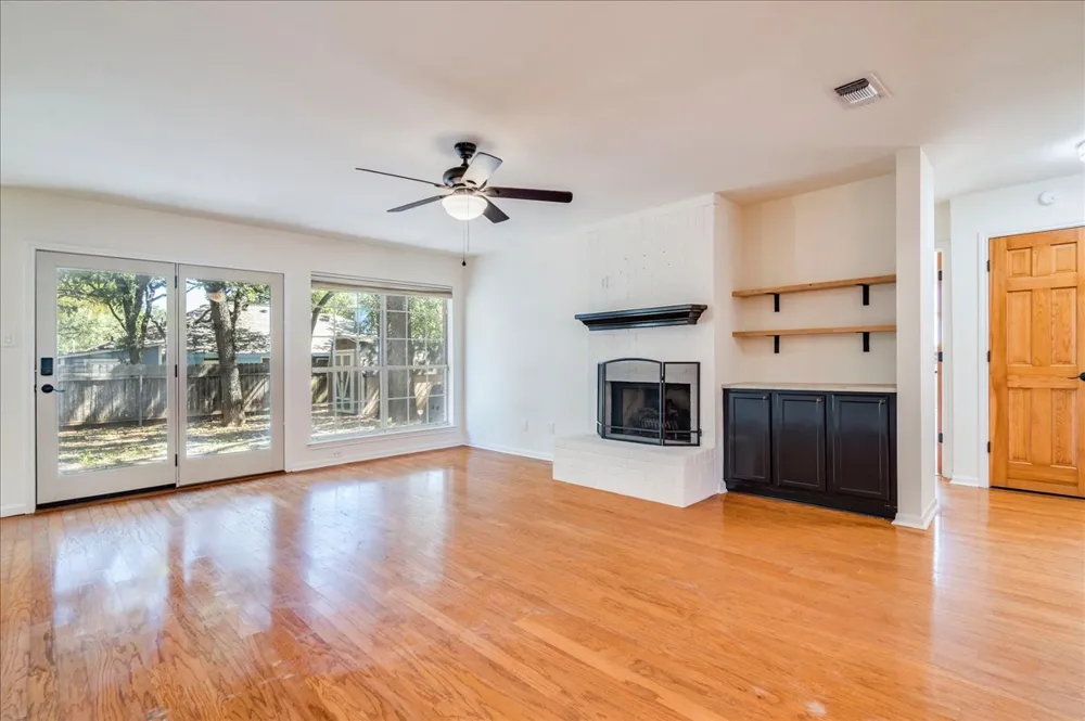 107 Windmill Cove Georgetown, TX 78628