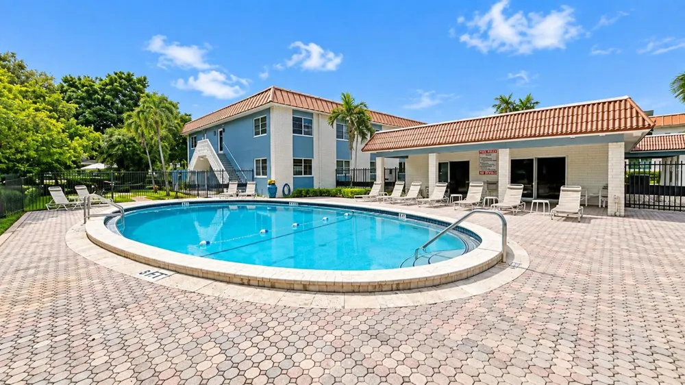 1950 Andrews Avenue #d109 Wilton Manors, FL 33311