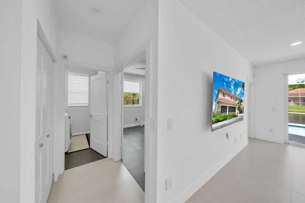 10237 NW 53rd Court Coral Springs, FL 33076
