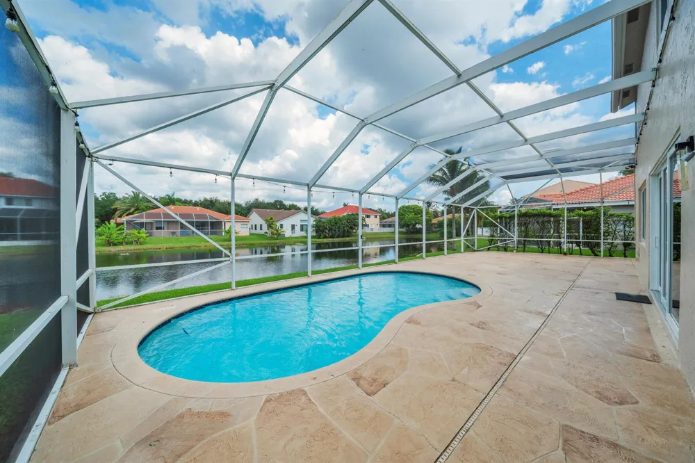 10237 NW 53rd Court Coral Springs, FL 33076