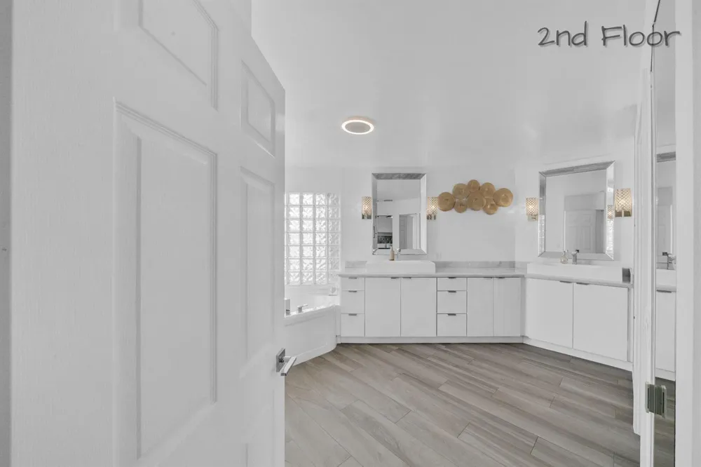 10237 NW 53rd Court Coral Springs, FL 33076