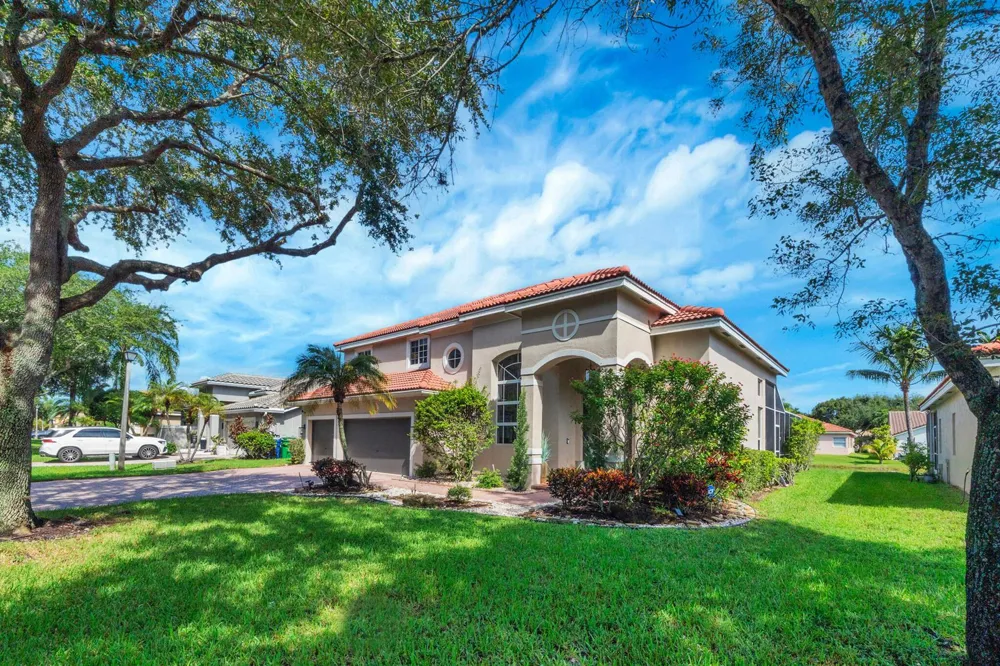 10237 NW 53rd Court Coral Springs, FL 33076