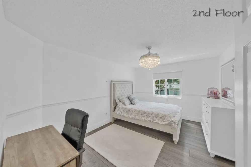 10237 NW 53rd Court Coral Springs, FL 33076