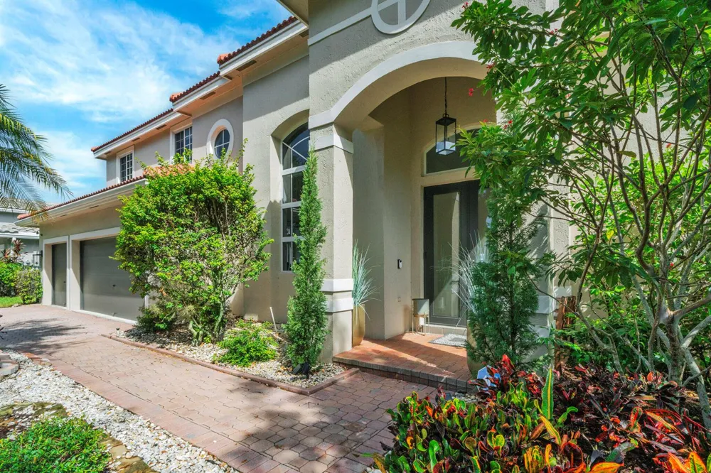 10237 NW 53rd Court Coral Springs, FL 33076