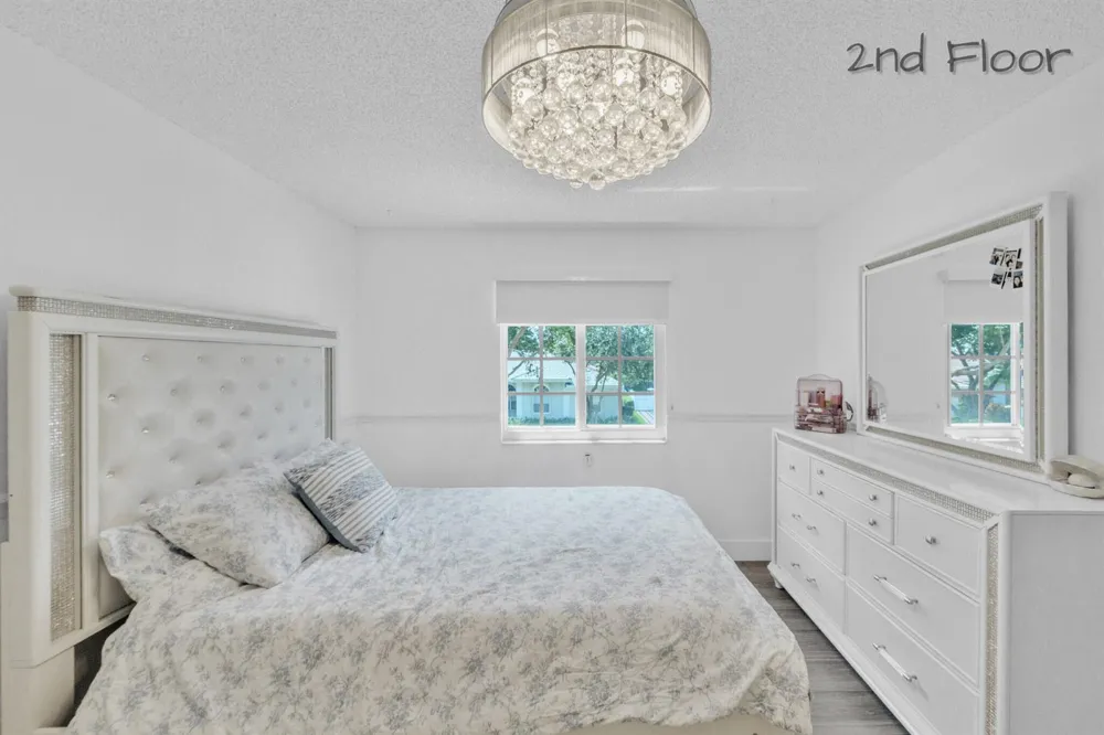 10237 NW 53rd Court Coral Springs, FL 33076