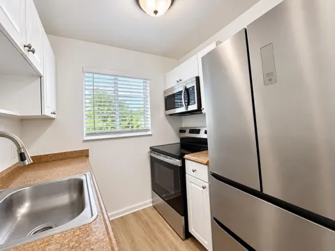 1651 NE 33rd Street #Apt 1