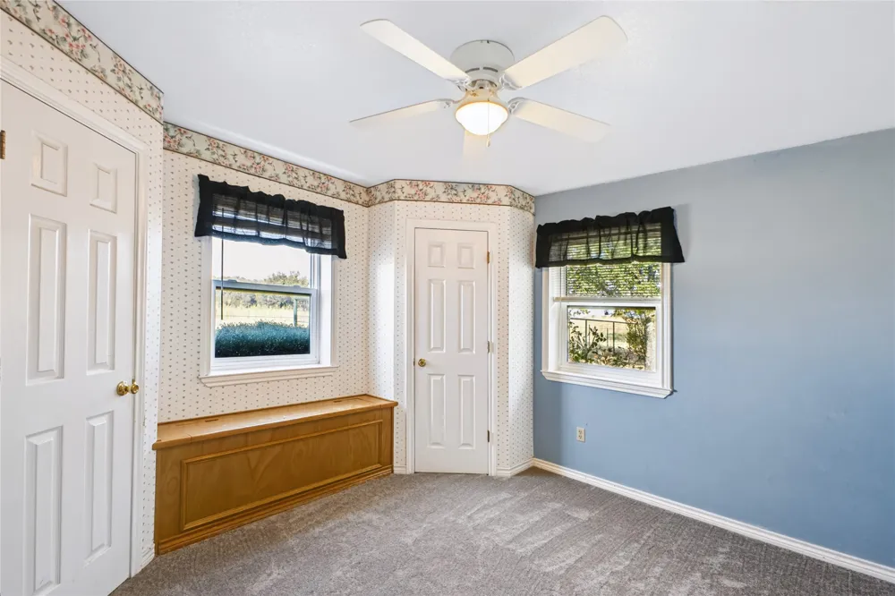4247 E Highway 67 Rainbow, TX 76077
