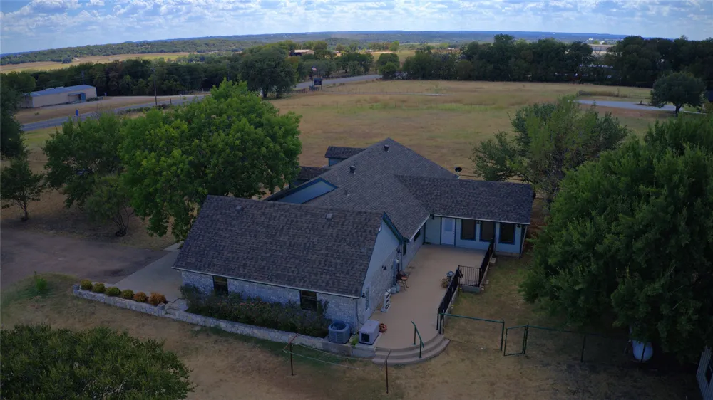 4247 E Highway 67 Rainbow, TX 76077