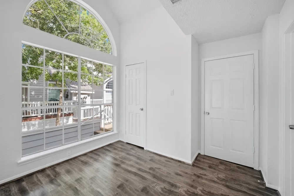 111 Dunbar Estates Drive #803 Friendswood, TX 77546