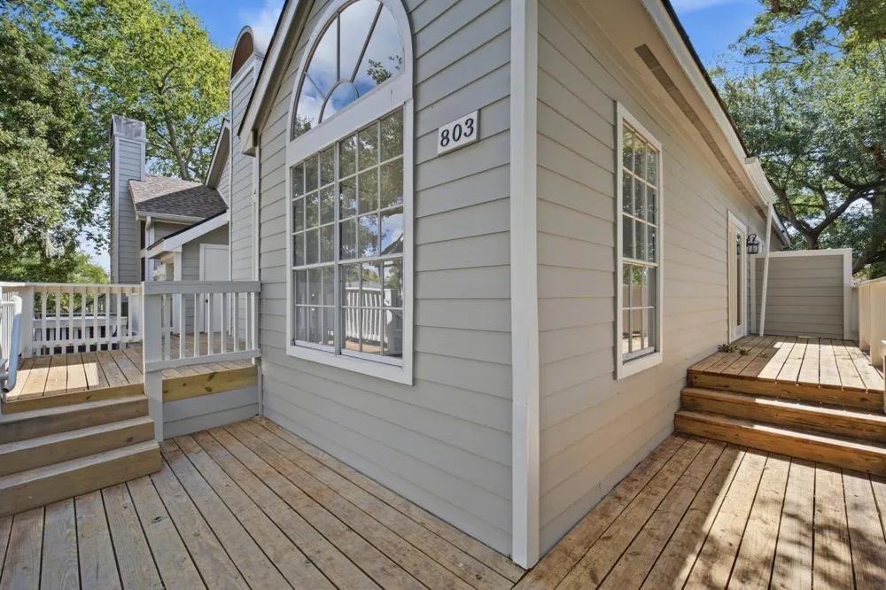 111 Dunbar Estates Drive #803 Friendswood, TX 77546