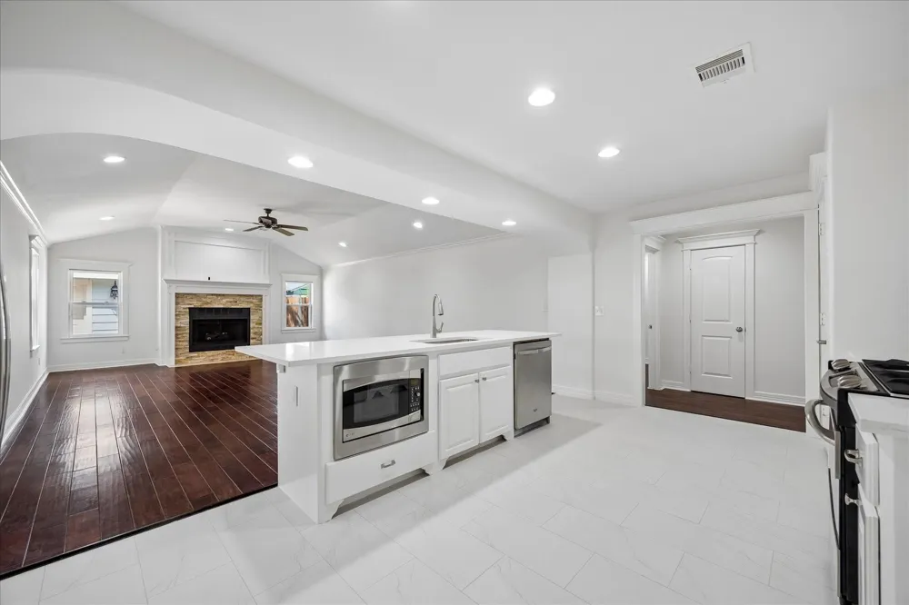 1614 Wakefield Drive Houston, TX 77018