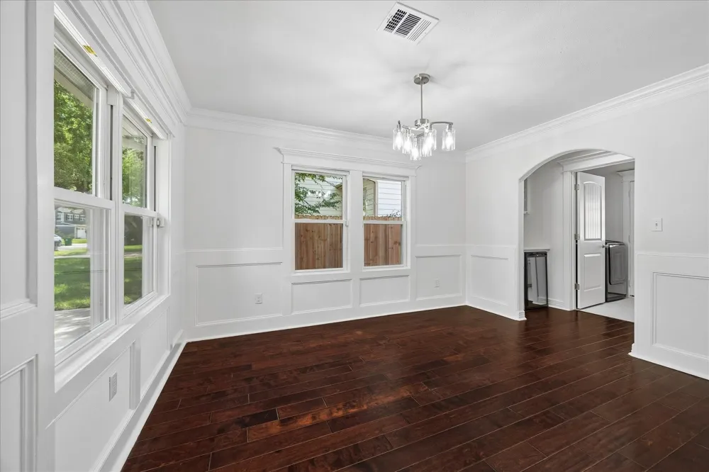 1614 Wakefield Drive Houston, TX 77018