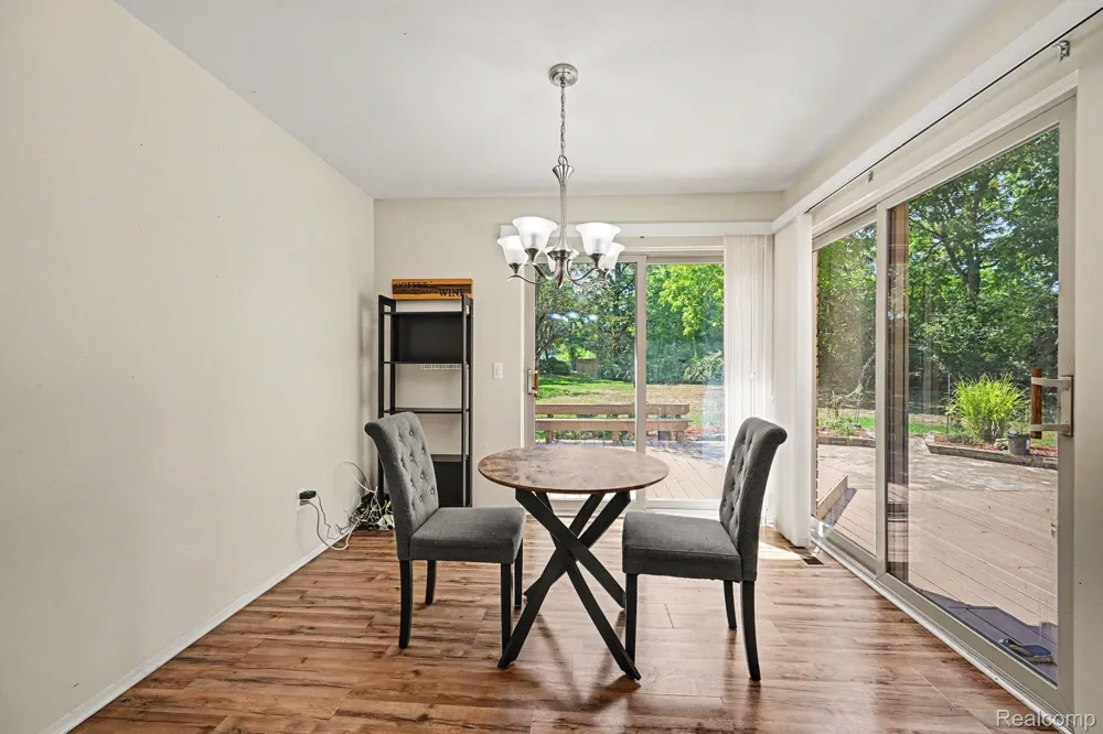 29579 Kings Pointe Court Farmington Hills City, MI 48331