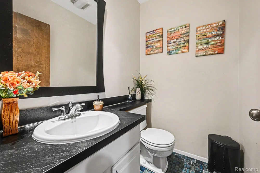 29579 Kings Pointe Court Farmington Hills City, MI 48331