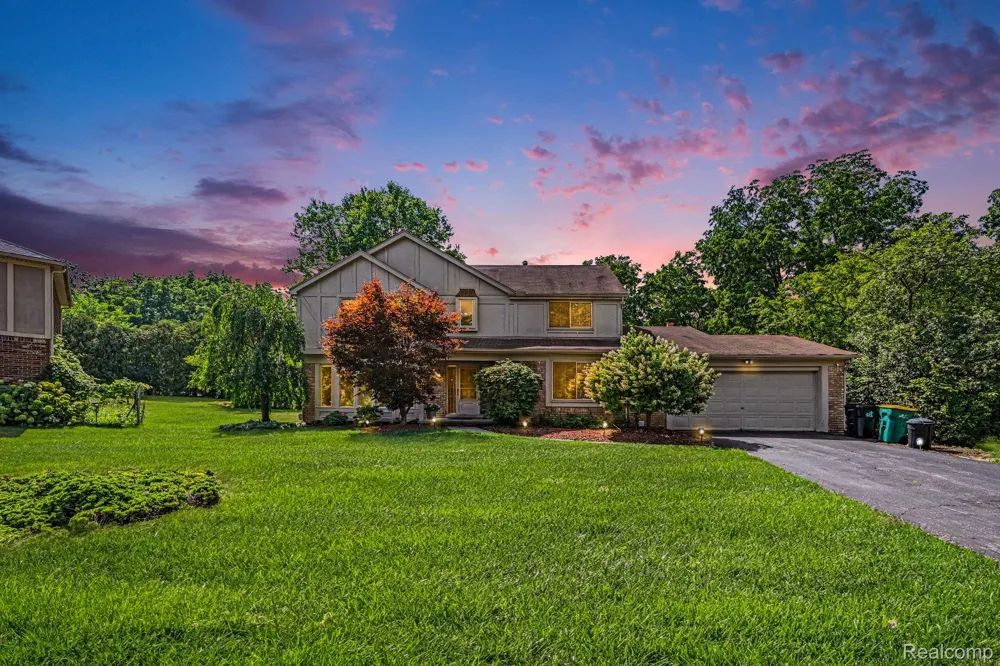 29579 Kings Pointe Court Farmington Hills City, MI 48331
