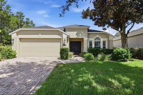 515 E VICTORIA TRAILS BOULEVARD