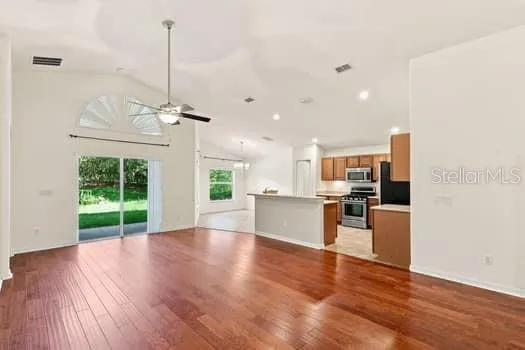 515 E VICTORIA TRAILS BOULEVARD Deland, FL 32724
