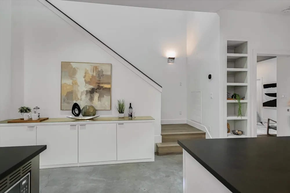 613 W Johanna Street Austin, TX 78704