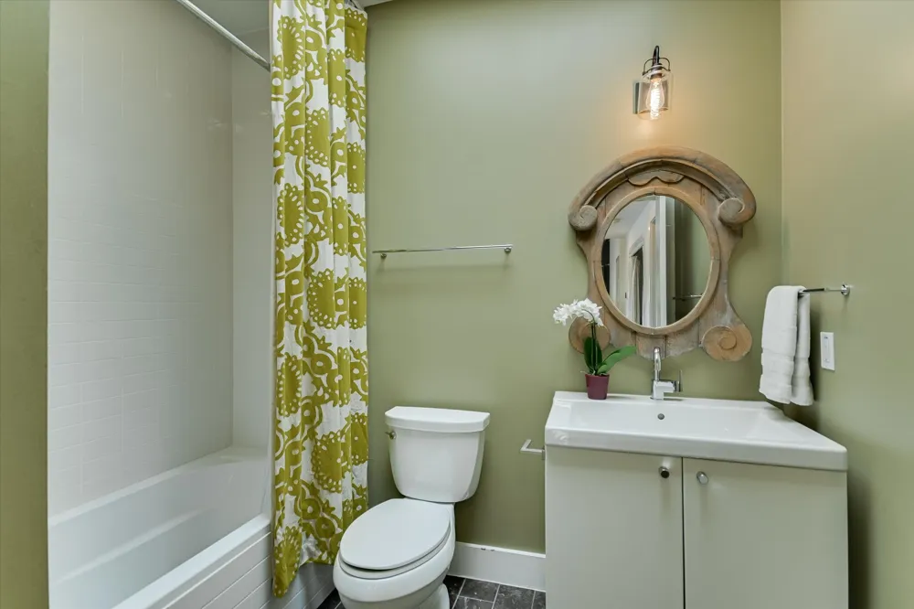 613 W Johanna Street Austin, TX 78704