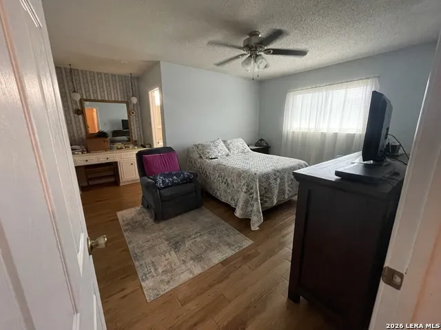 4263 TREEGARDEN ST San Antonio, TX 78222