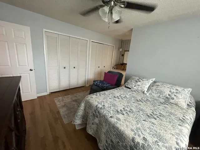 4263 TREEGARDEN ST San Antonio, TX 78222