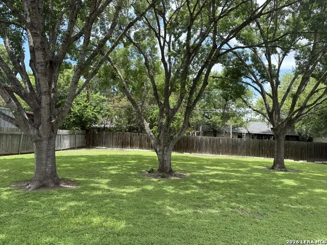 4263 TREEGARDEN ST San Antonio, TX 78222
