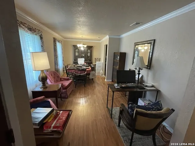 4263 TREEGARDEN ST San Antonio, TX 78222