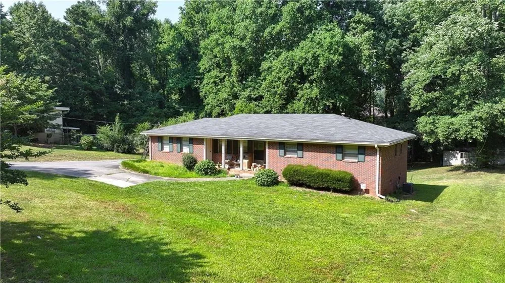 3525 Hamilton Mill Road Buford, GA 30519