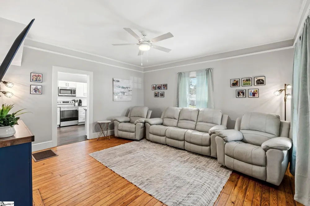 101 Bud Street Greenville, SC 29617