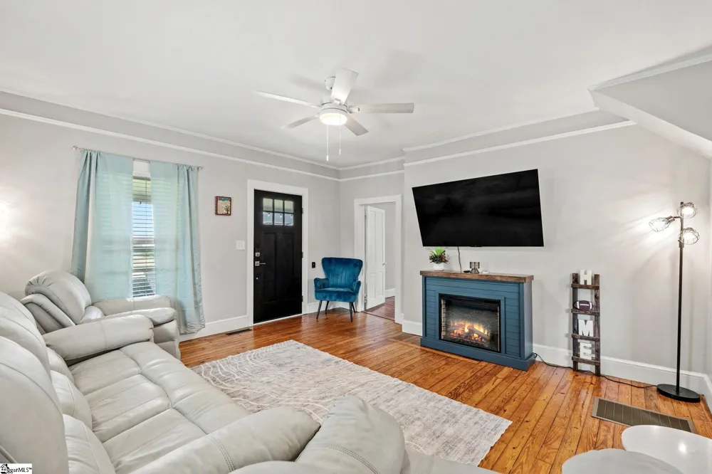 101 Bud Street Greenville, SC 29617