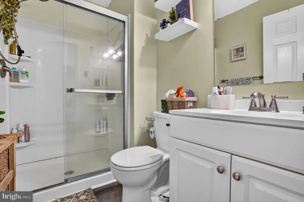 54 W BLUEBELL LANE Mount Laurel, NJ 08054