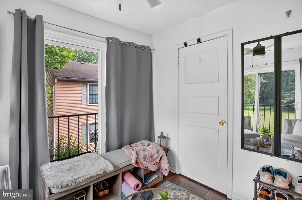 54 W BLUEBELL LANE Mount Laurel, NJ 08054