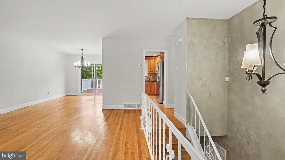 314 COLONIAL DRIVE Exton, PA 19341