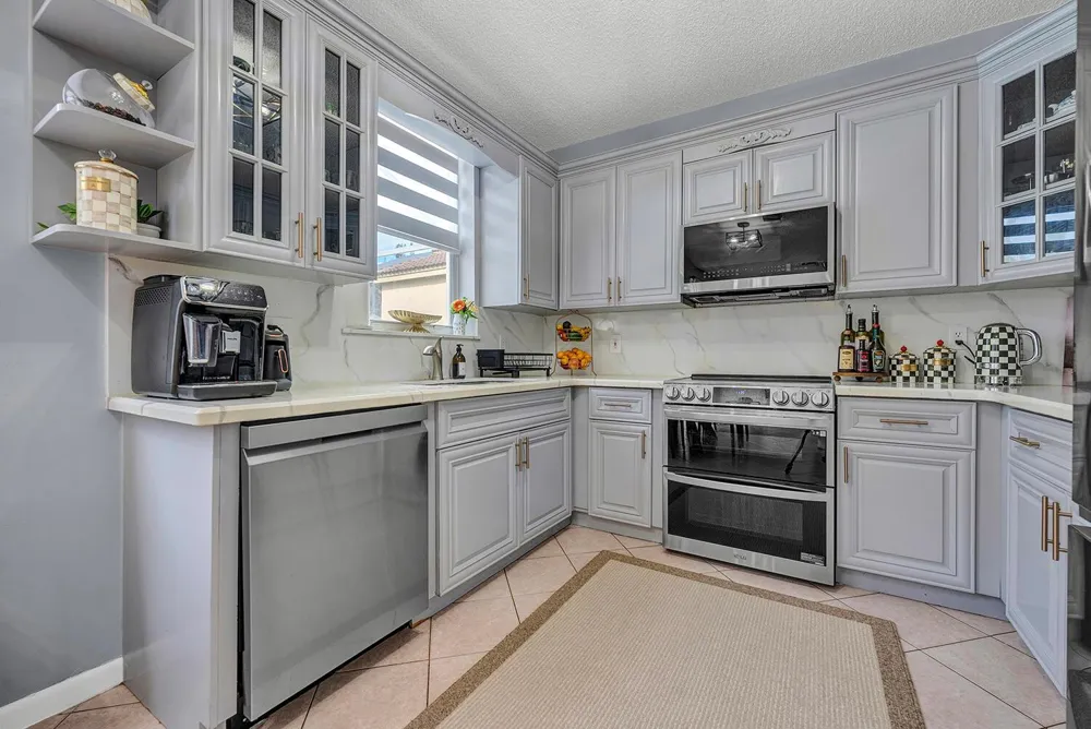 7835 Rockport Circle Lake Worth, FL 33467
