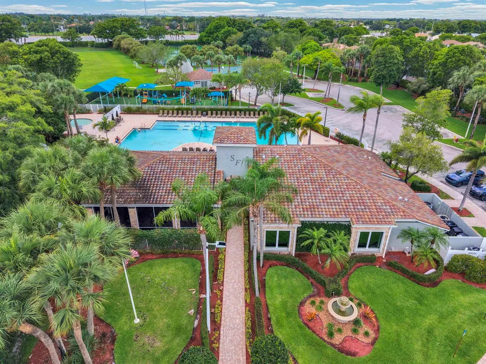 7835 Rockport Circle Lake Worth, FL 33467
