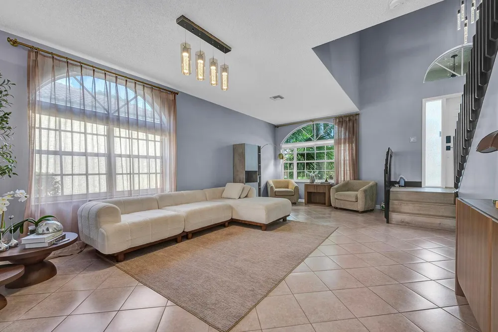 7835 Rockport Circle Lake Worth, FL 33467