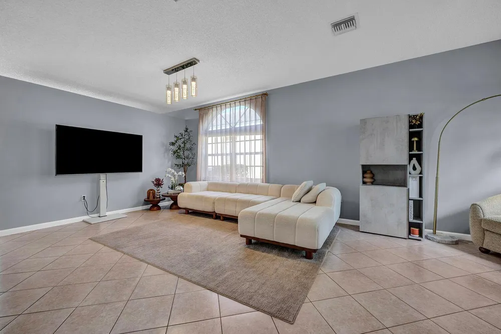 7835 Rockport Circle Lake Worth, FL 33467