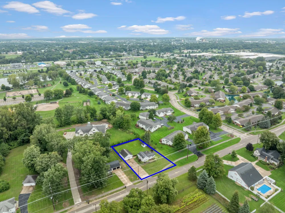9915 Perry Street Holland Charter Township, MI 49464