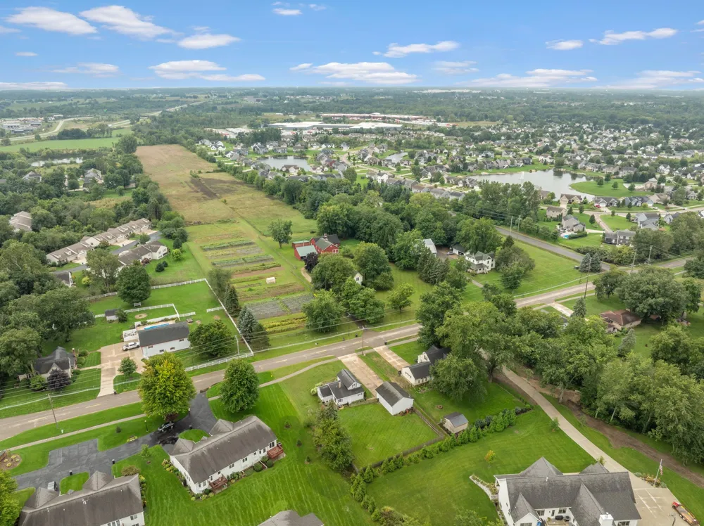 9915 Perry Street Holland Charter Township, MI 49464