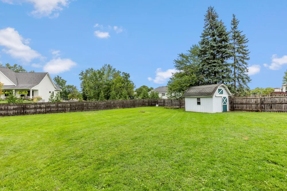 9915 Perry Street Holland Charter Township, MI 49464