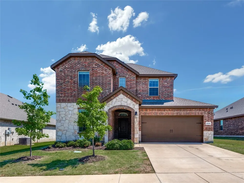 4238 Long Drive Forney, TX 75126