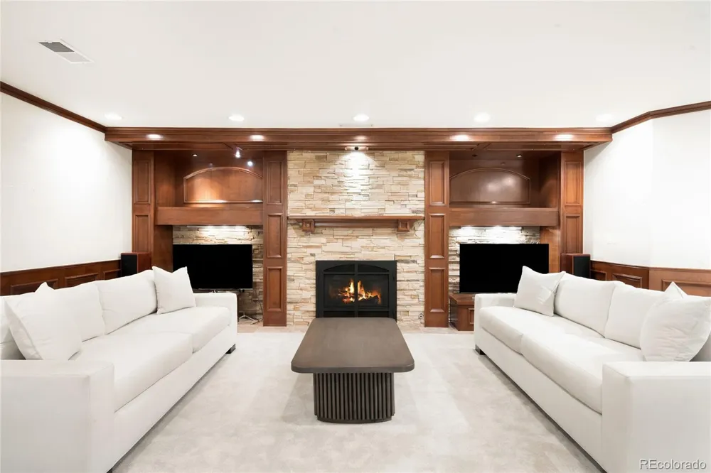 2534 S Saint Paul Street Denver, CO 80210