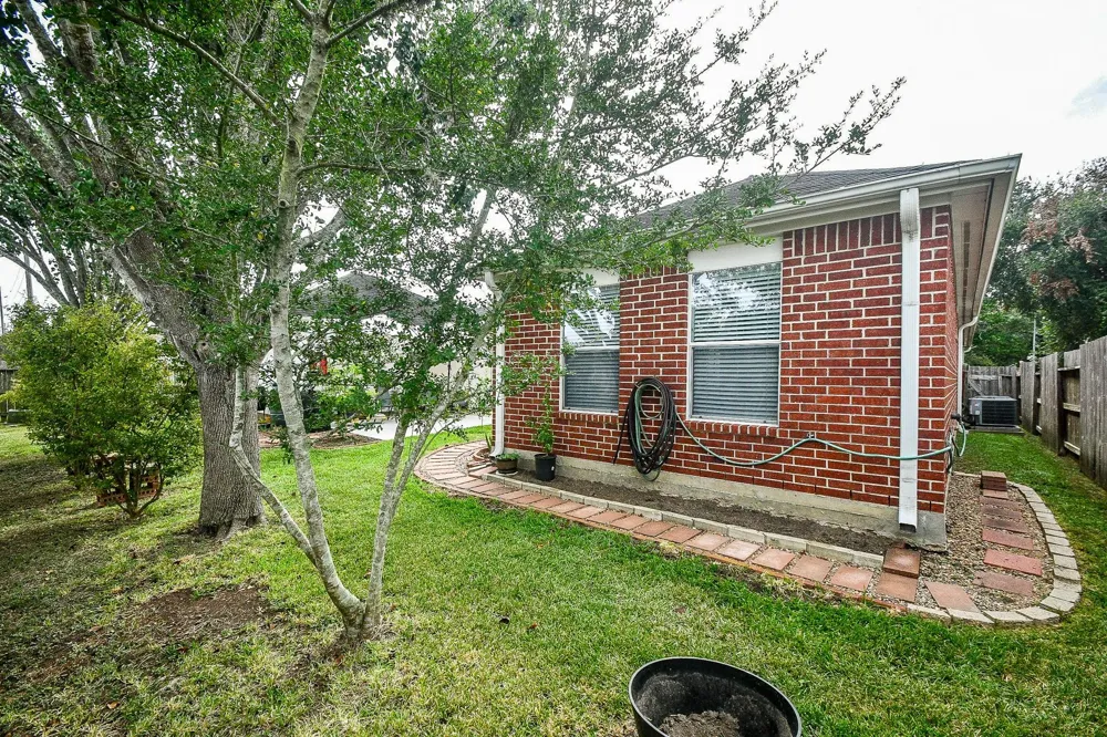 2314 Barton River Court Richmond, TX 77469